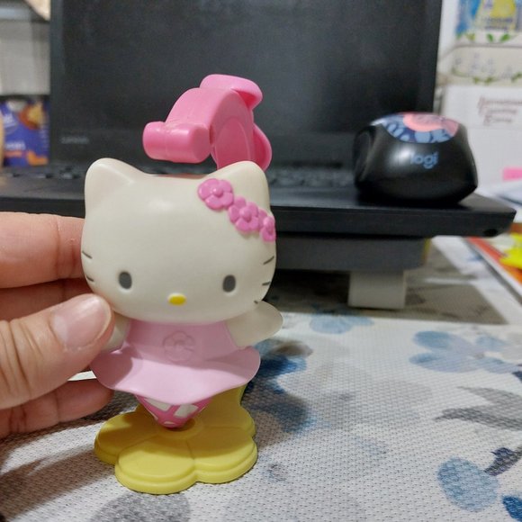 Super Cute Rare Vintage Hello Kitty Ballerina Toy Dancing Beauty - Picture 3 of 5